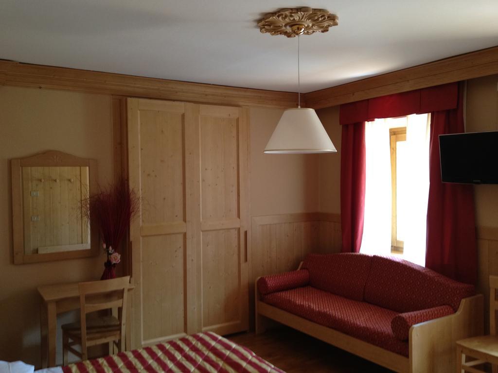 Albergo Garni Ajarnola Auronzo di Cadore Oda fotoğraf