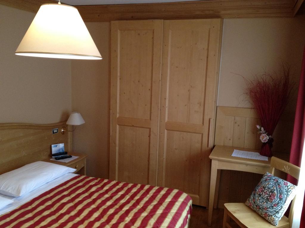 Albergo Garni Ajarnola Auronzo di Cadore Oda fotoğraf