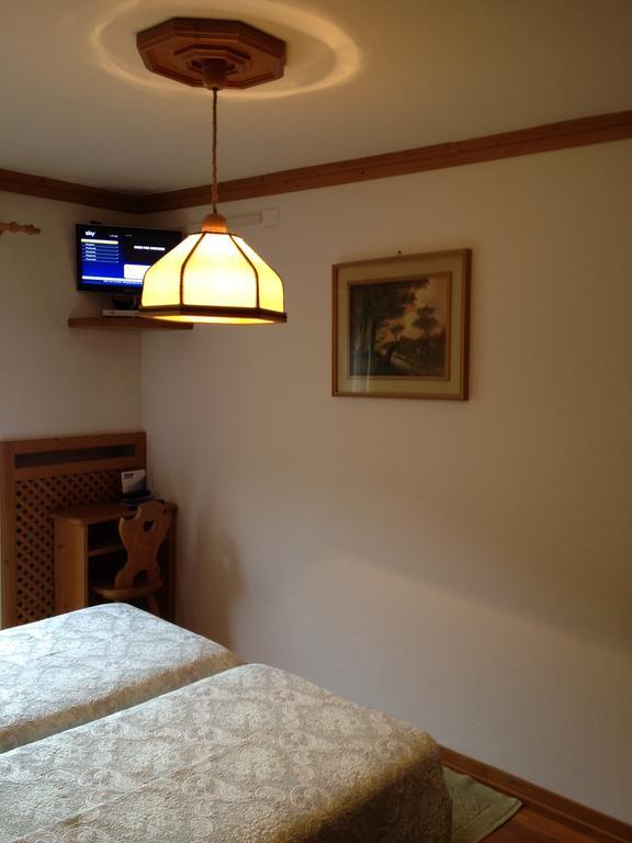 Albergo Garni Ajarnola Auronzo di Cadore Oda fotoğraf