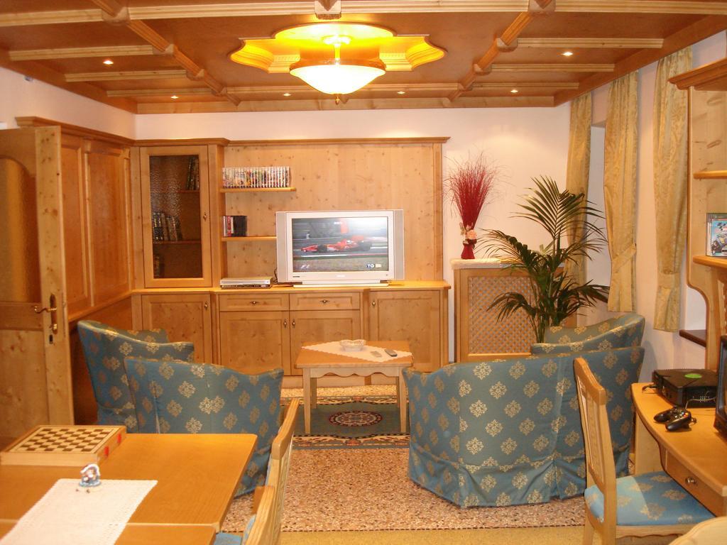 Albergo Garni Ajarnola Auronzo di Cadore Dış mekan fotoğraf