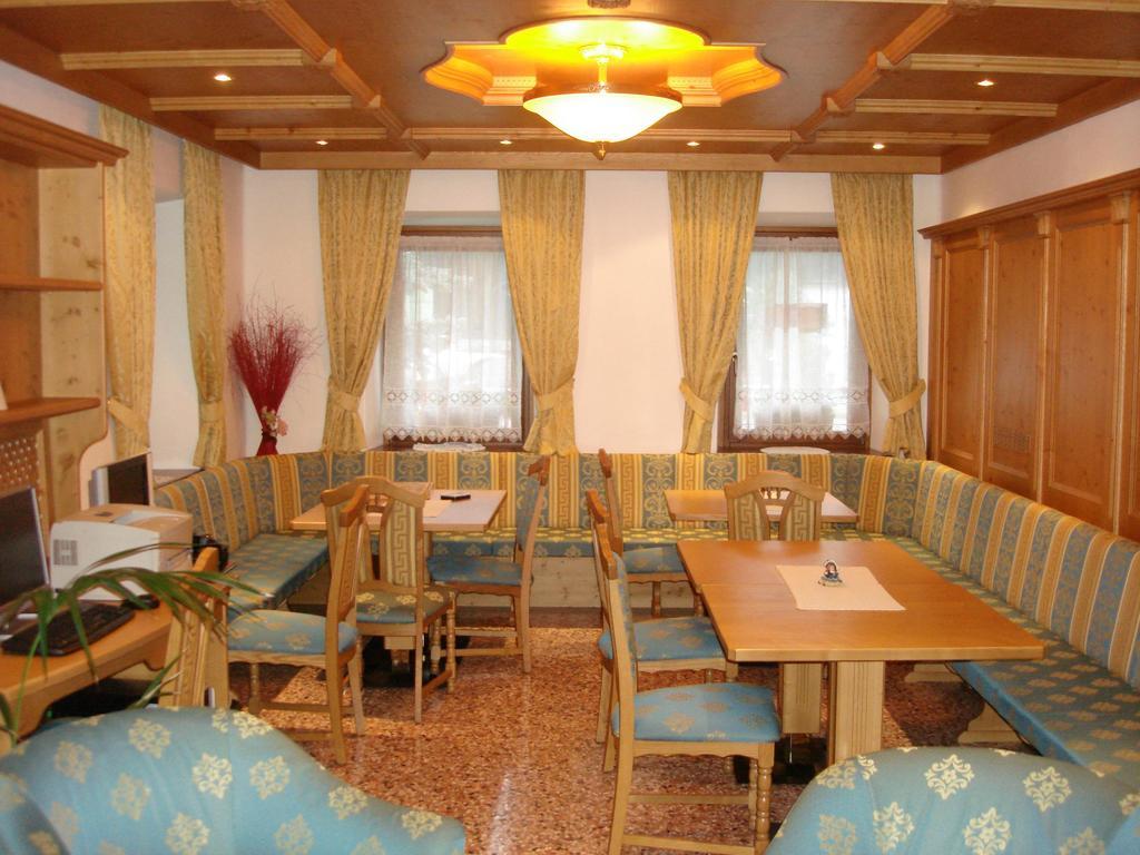 Albergo Garni Ajarnola Auronzo di Cadore Dış mekan fotoğraf